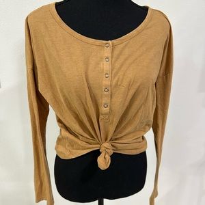 NWOT Mustard top